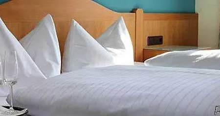Hotel Frankenhof 3*